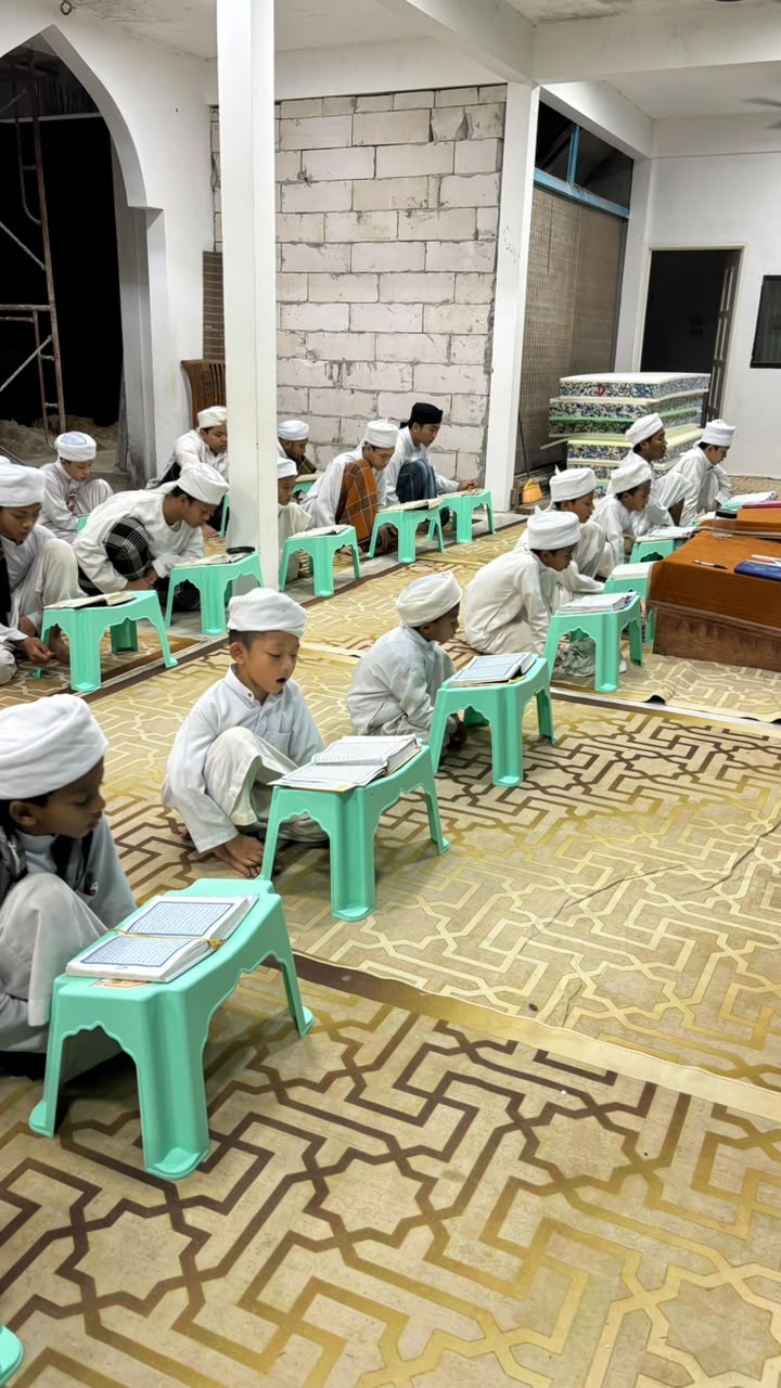 Suasana pembelajaran di Madrasah Madinatul Ulum Batu Pahat